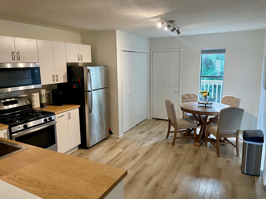 Furnished Finder property 426019_2 photo 4