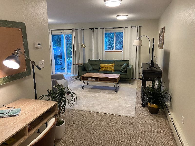 Furnished Finder property 426021_1 photo 14