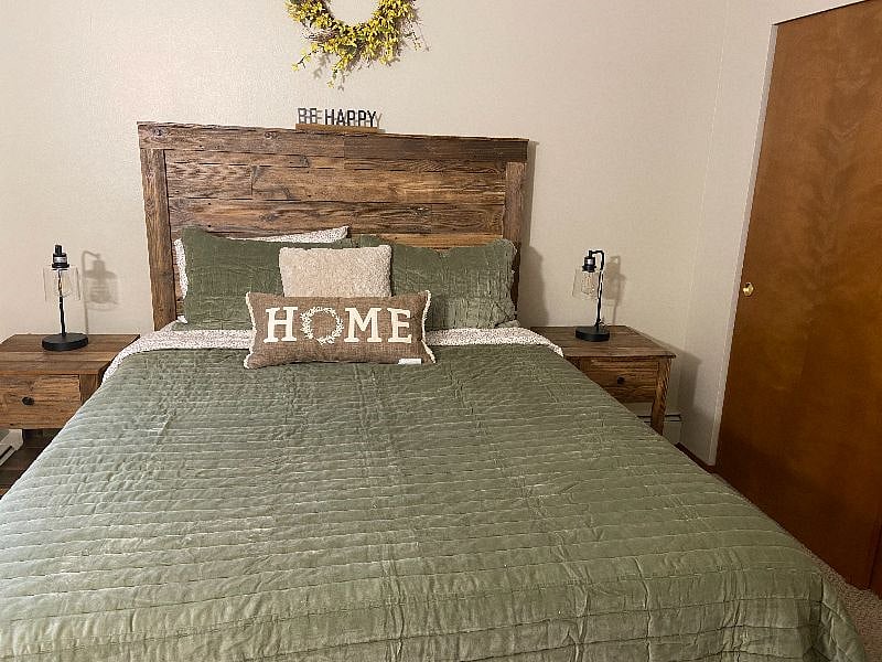 Furnished Finder property 426021_1 photo 12