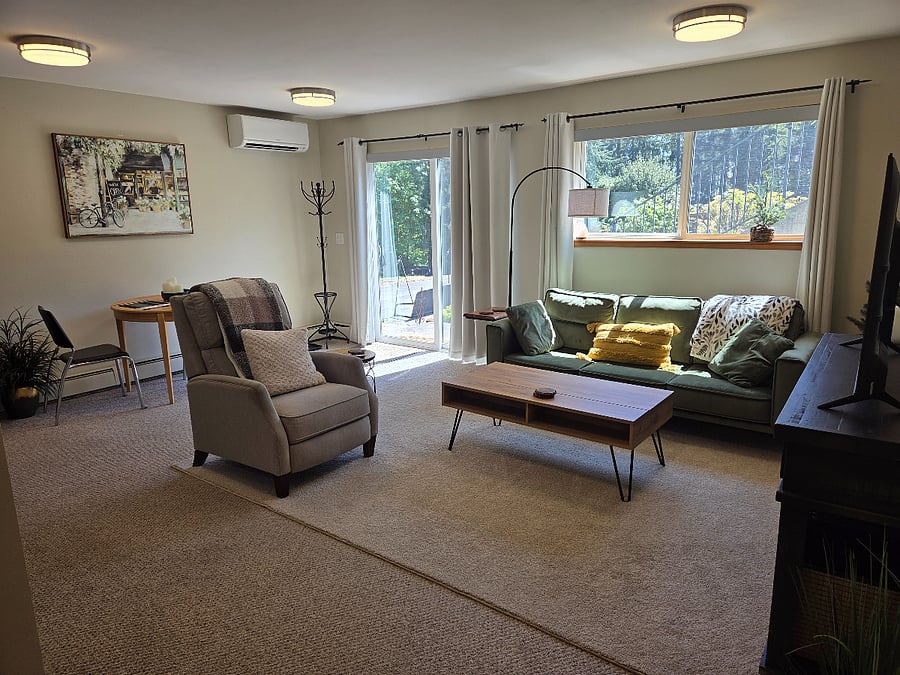 Furnished Finder property 426021_1 photo 15