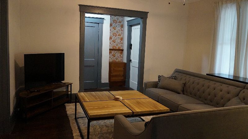 Furnished Finder property 426065_1 photo 4
