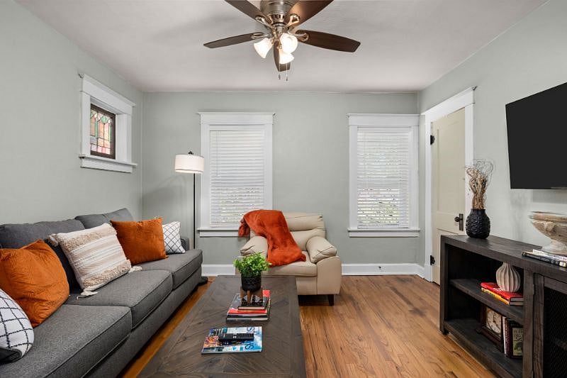 Furnished Finder property 426094_2 photo 6