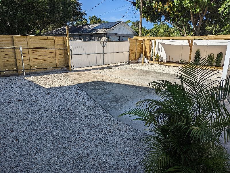 Furnished Finder property 426095_1 photo 16