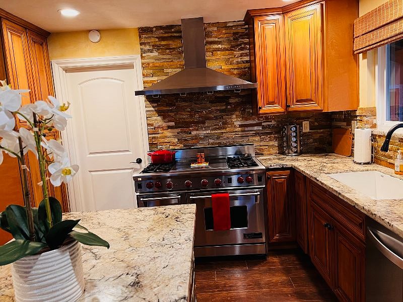 Furnished Finder property 426134_1 photo 8