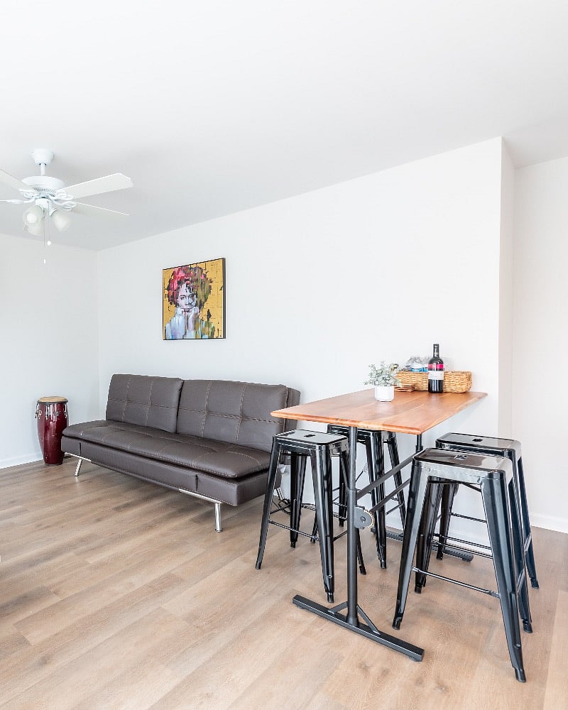 Furnished Finder property 426156_1 photo 2