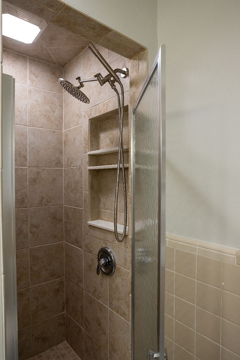 Furnished Finder property 426170_1 photo 13