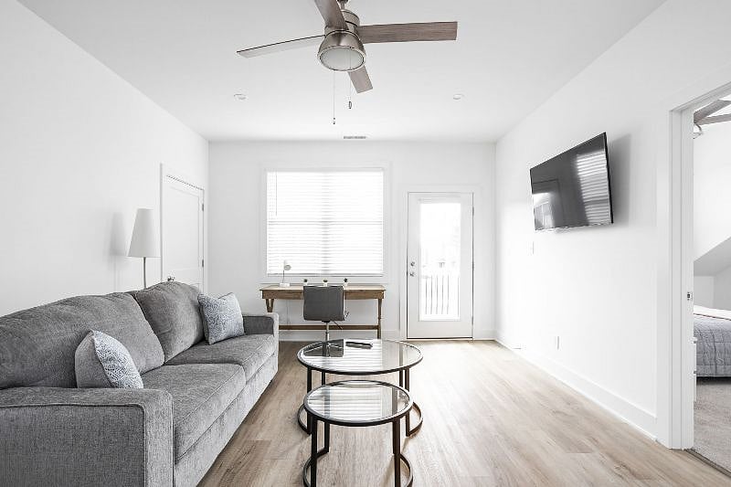 Furnished Finder property 426180_1 photo 6