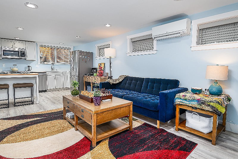 Furnished Finder property 426229_1 photo 3