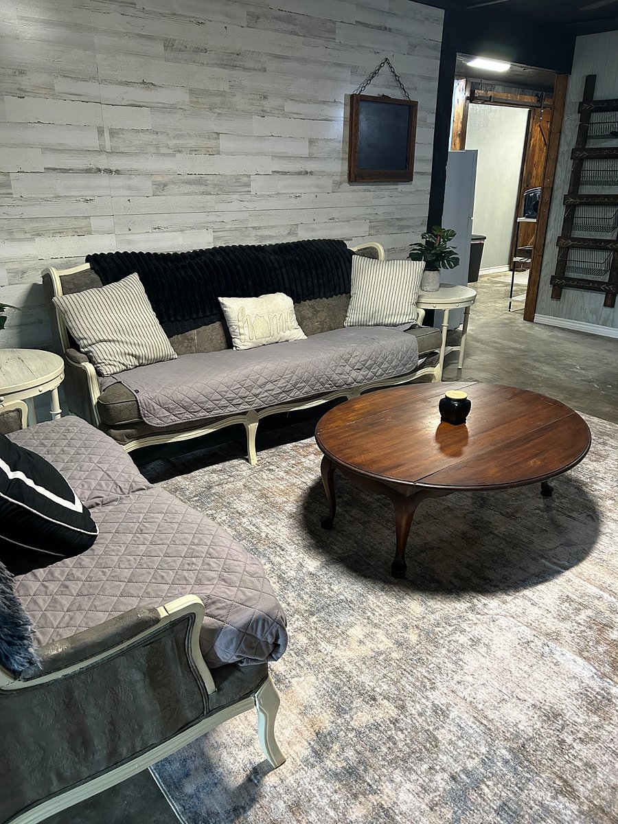 Furnished Finder property 426302_1 photo 4