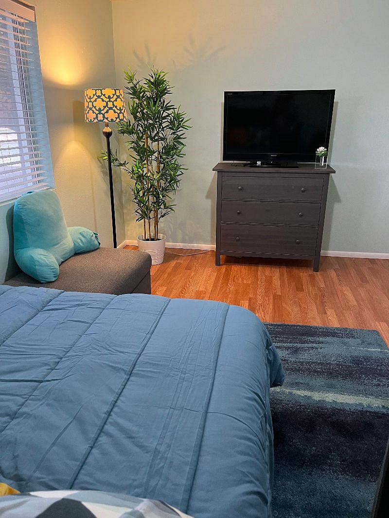 Furnished Finder property 426394_1 photo 3