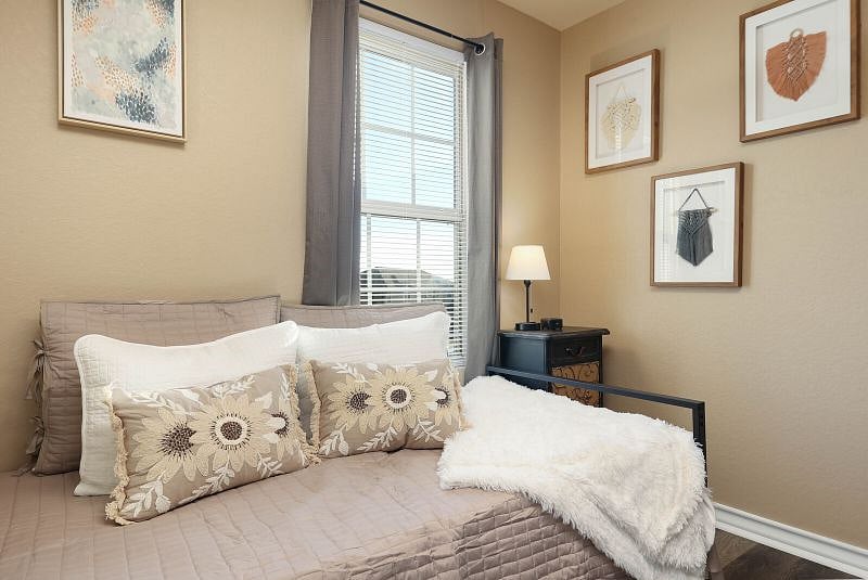 Furnished Finder property 426398_1 photo 22