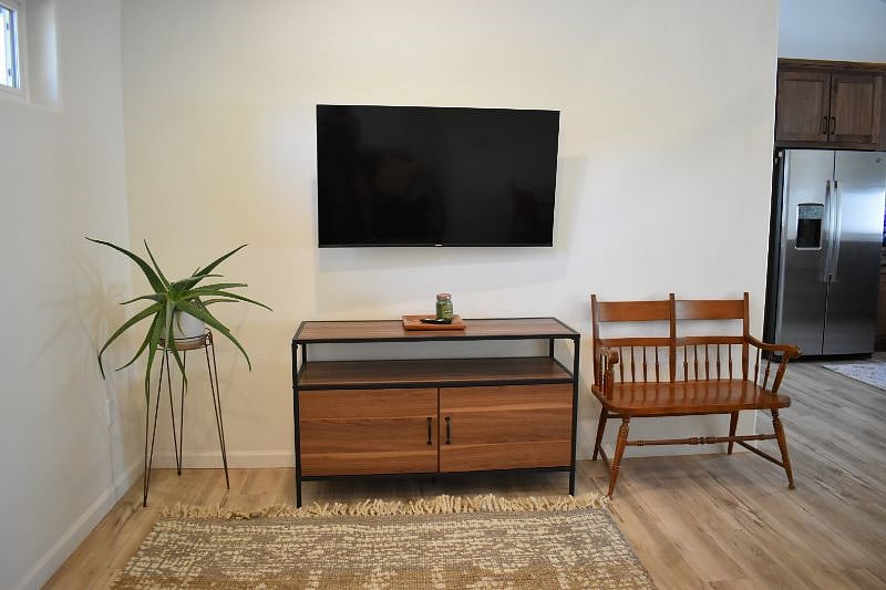 Furnished Finder property 426399_1 photo 3