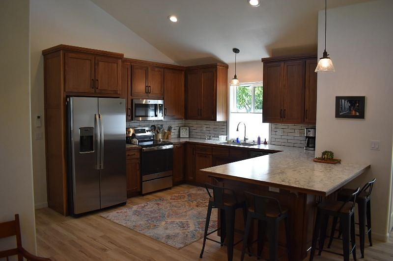 Furnished Finder property 426399_1 photo 2