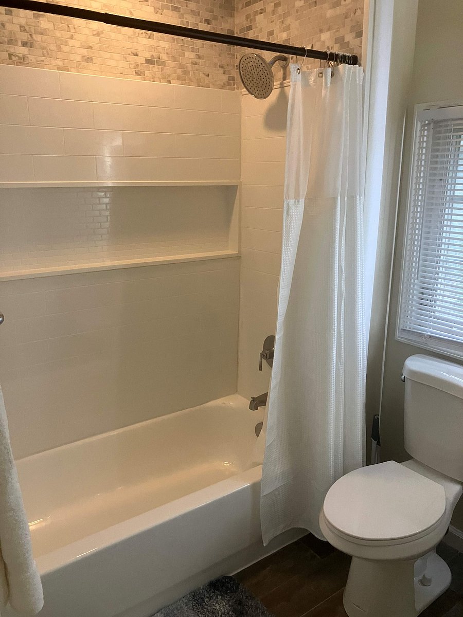 Furnished Finder property 426409_1 photo 3