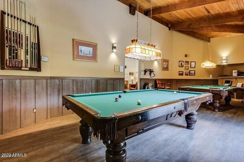 Billiard in the clubhouse