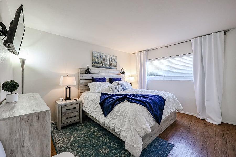Blackout curtains
King size bed