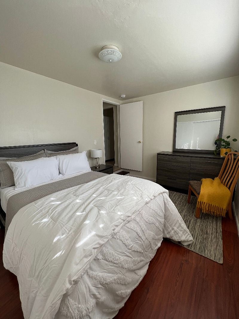 Furnished Finder property 426509_1 photo 2