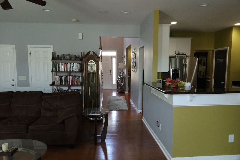 Furnished Finder property 426515_1 photo 9