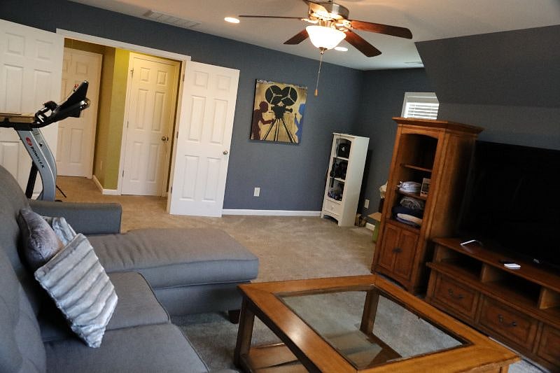 Furnished Finder property 426515_1 photo 32