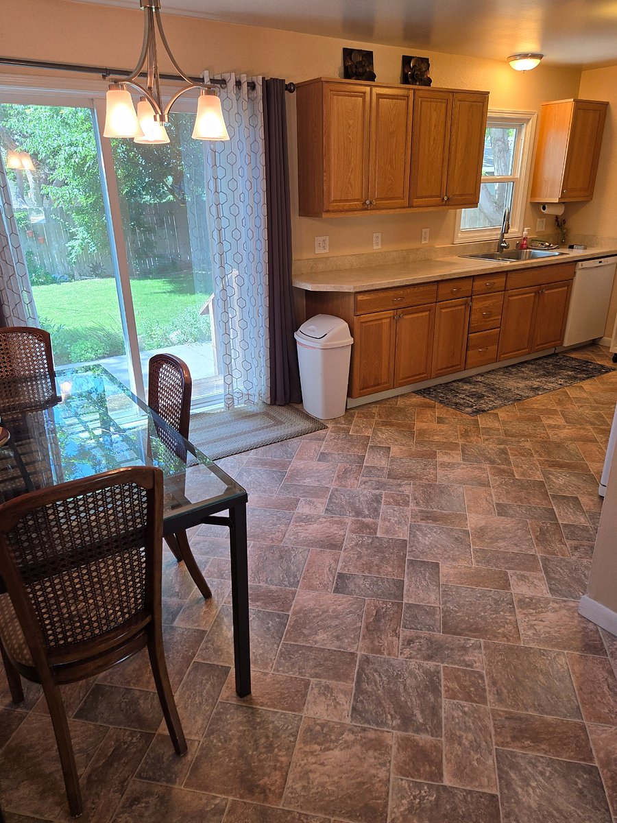 Furnished Finder property 426526_2 photo 4