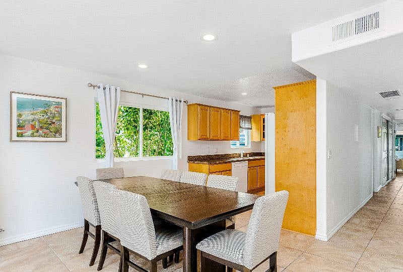 Furnished Finder property 426543_1 photo 11