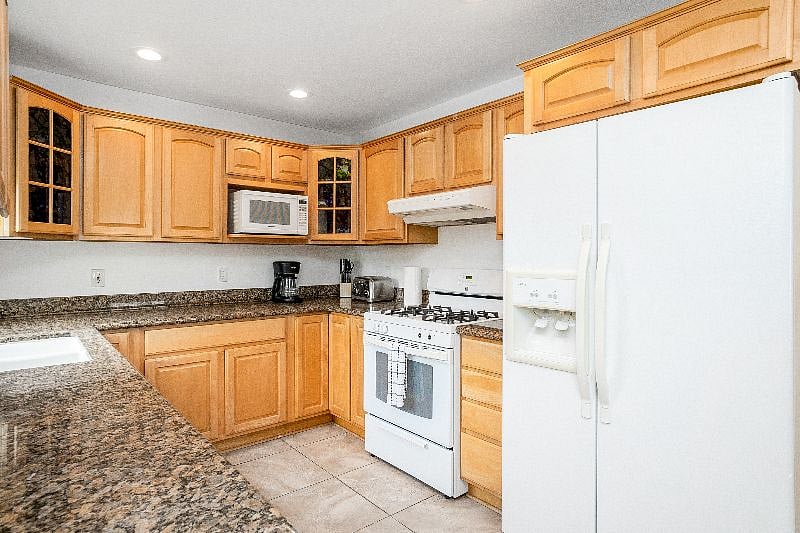 Furnished Finder property 426543_1 photo 13
