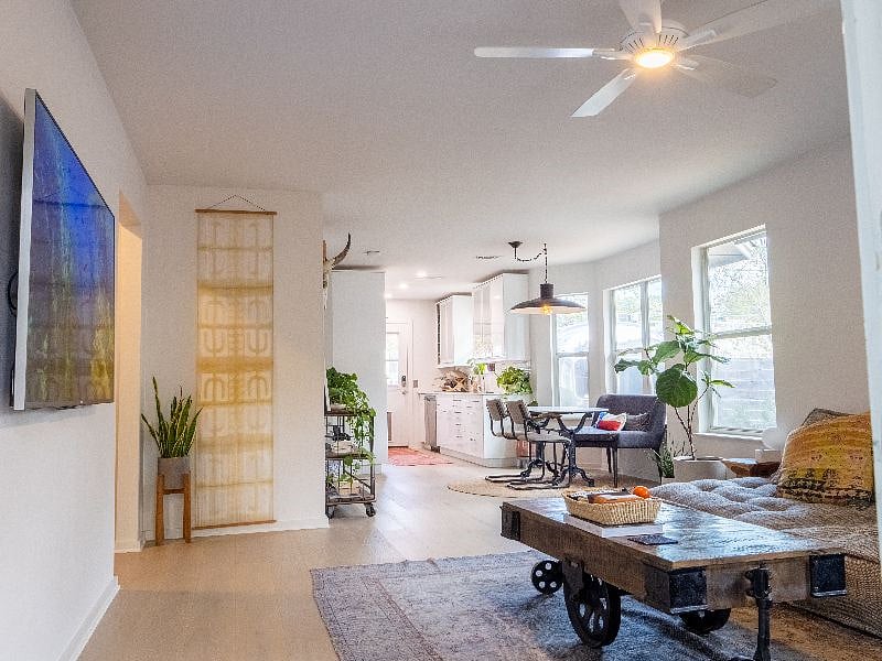 Furnished Finder property 426572_1 photo 24