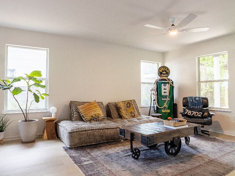 Furnished Finder property 426572_1 photo 27