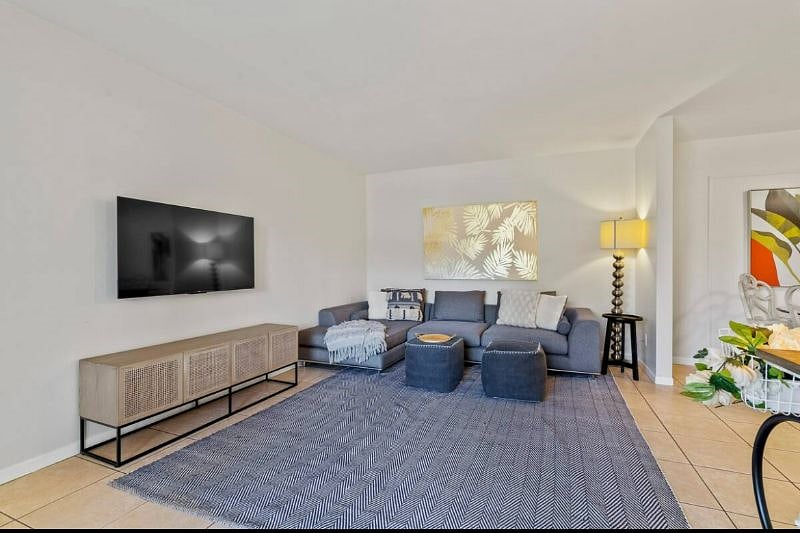 Furnished Finder property 426597_1 photo 4