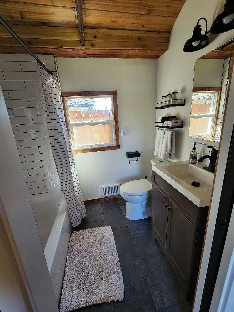 Furnished Finder property 426638_1 photo 8