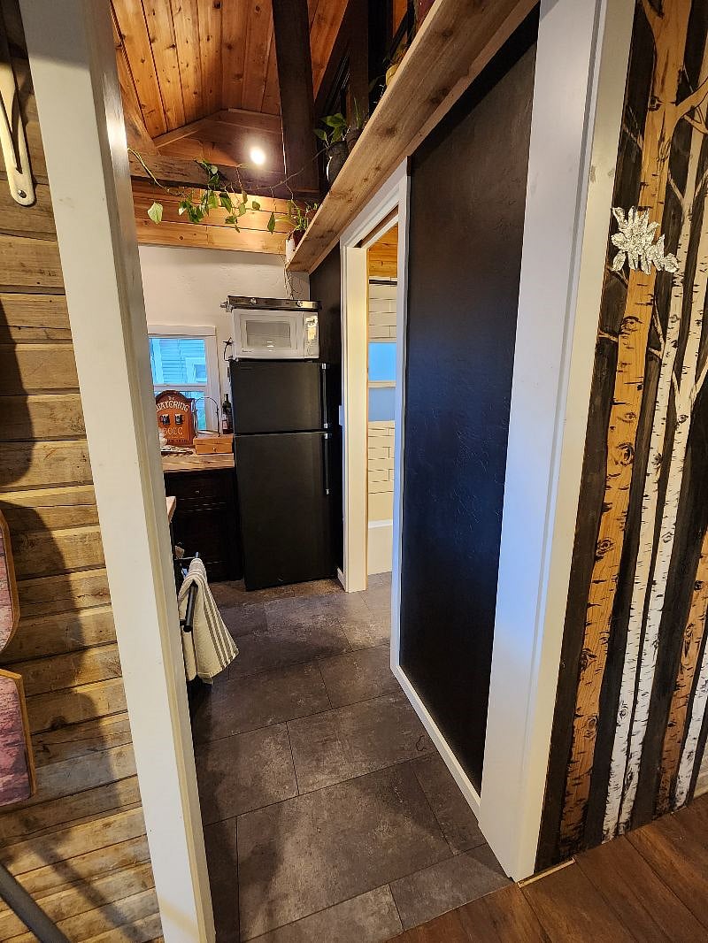 Furnished Finder property 426638_1 photo 10