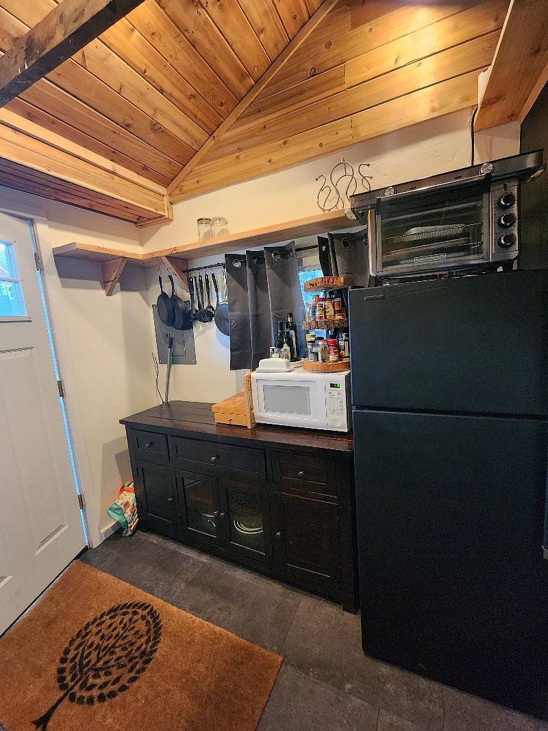 Furnished Finder property 426638_1 photo 16