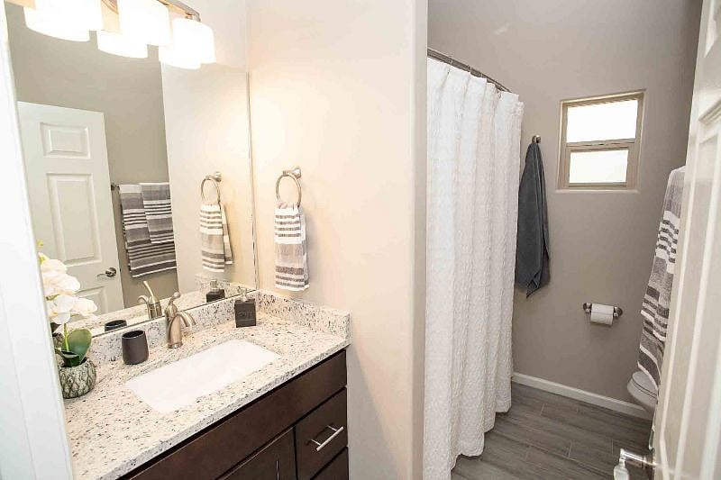 Furnished Finder property 426674_1 photo 16