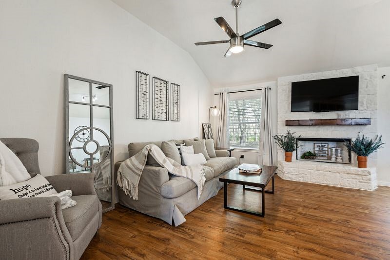Furnished Finder property 426726_1 photo 7