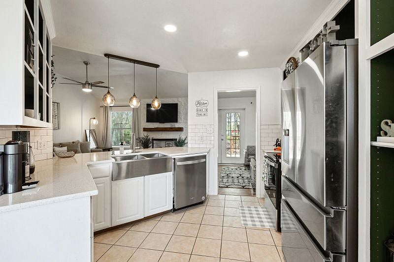 Furnished Finder property 426726_1 photo 10