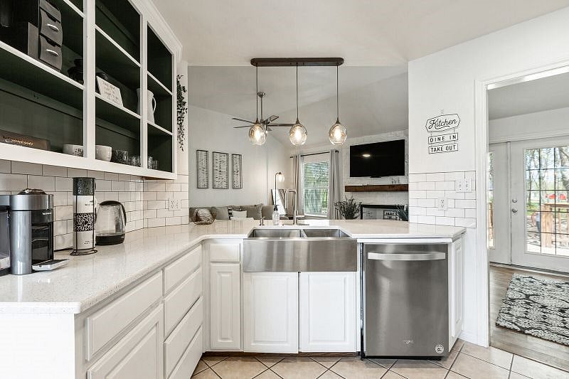 Furnished Finder property 426726_1 photo 12