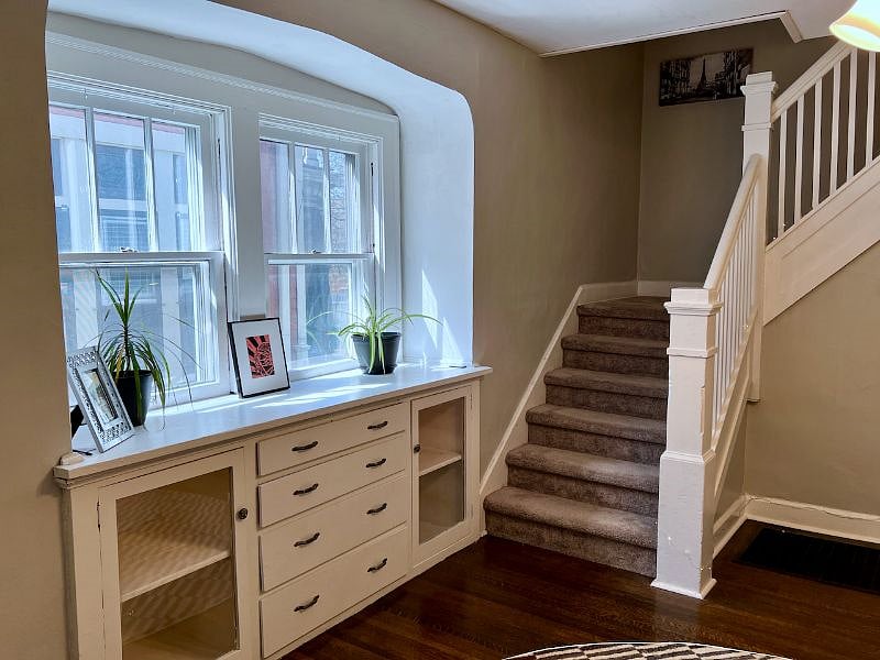 Original built-ins and western light which houseplants love!