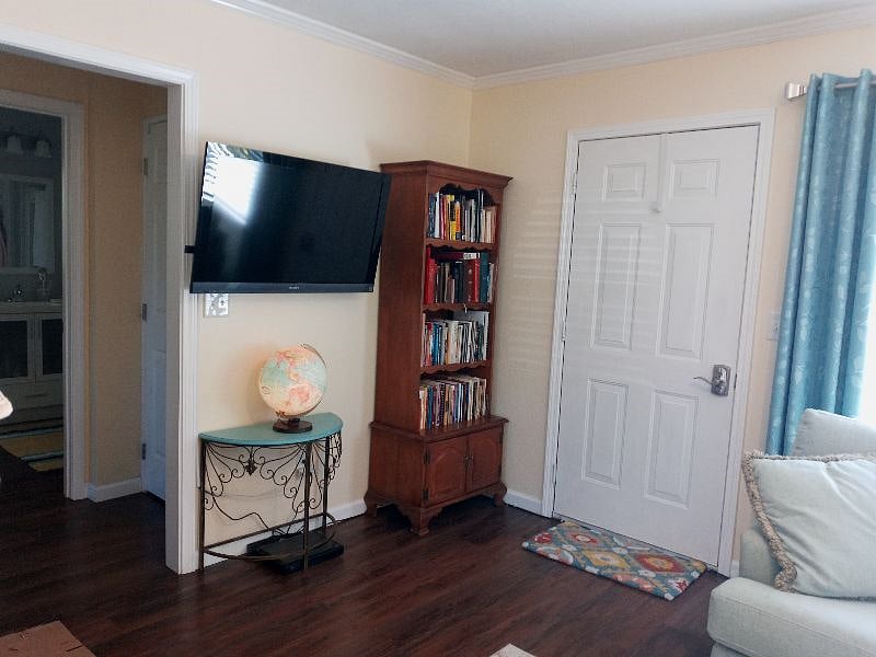 Furnished Finder property 426763_2 photo 5