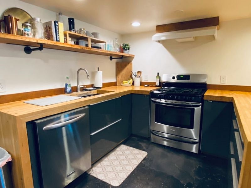 Furnished Finder property 426787_1 photo 9