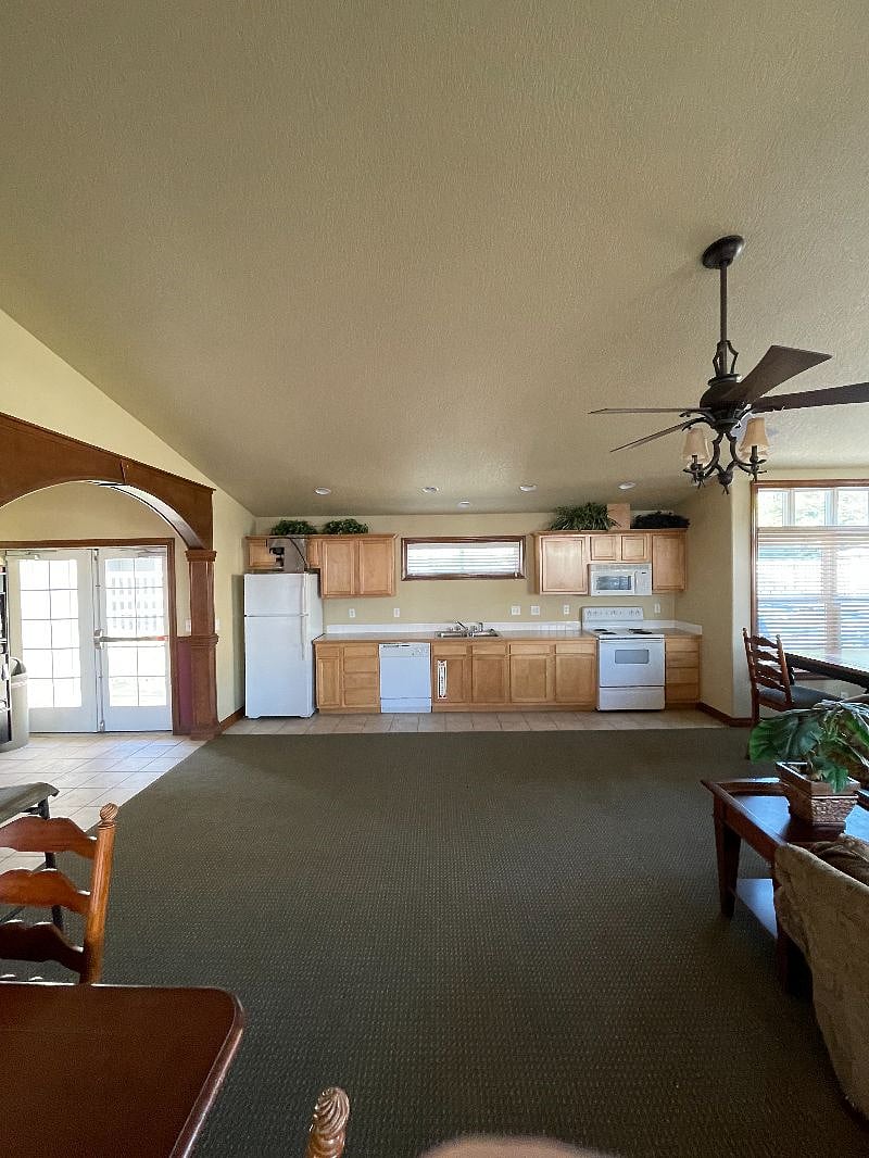 Furnished Finder property 426822_1 photo 27