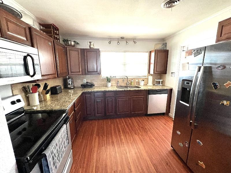 Furnished Finder property 426823_1 photo 14