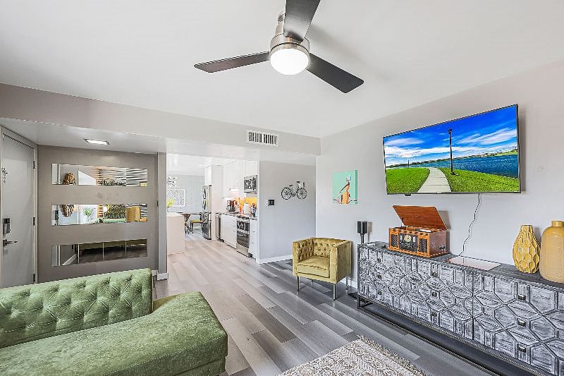 Furnished Finder property 426837_1 photo 15