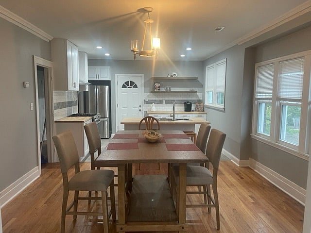Furnished Finder property 426858_1 photo 2