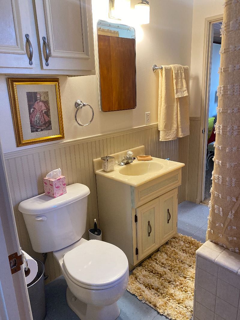 Jack & Jill bathroom