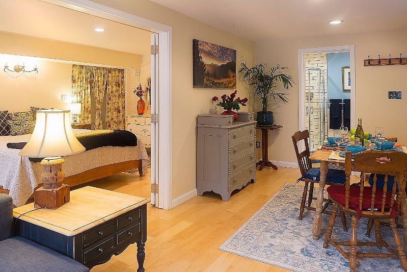 Furnished Finder property 426907_1 photo 8