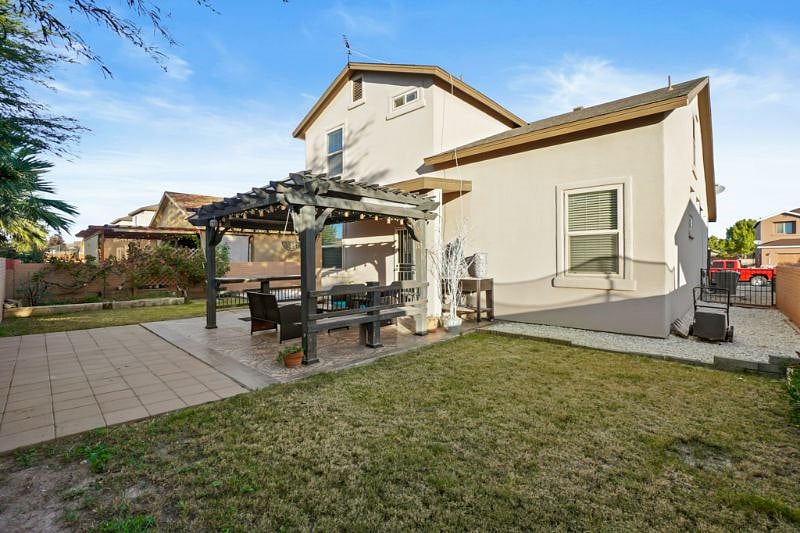 Furnished Finder property 426921_1 photo 23