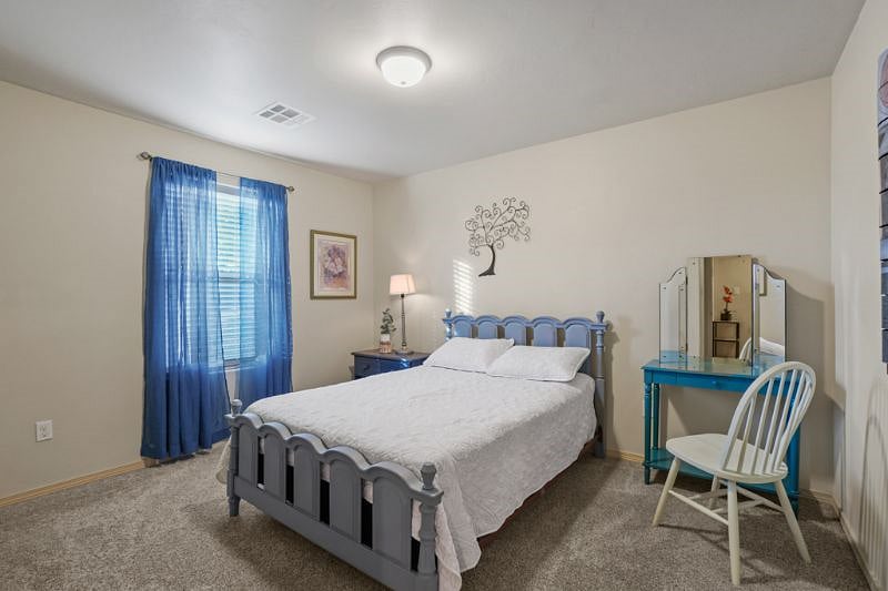 Furnished Finder property 426921_1 photo 13