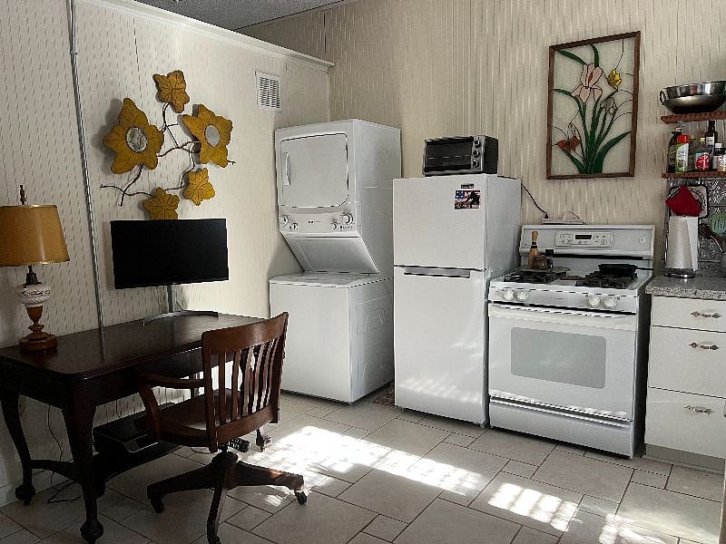 Furnished Finder property 426940_1 photo 12