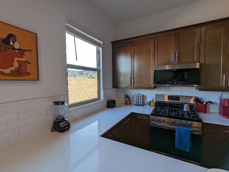 Furnished Finder property 426968_1 photo 18