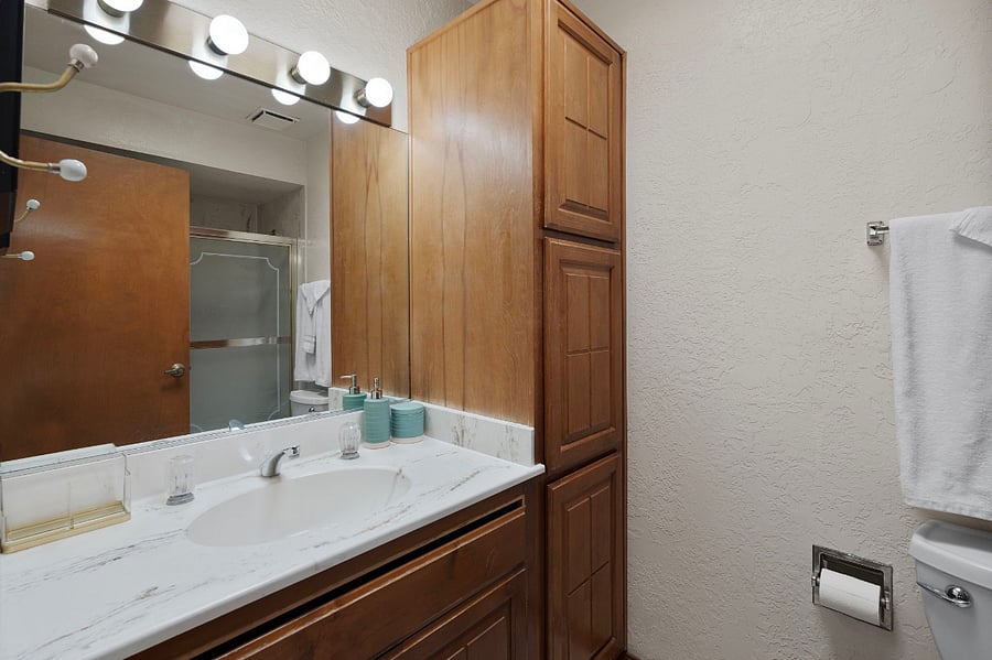 Furnished Finder property 426996_1 photo 17